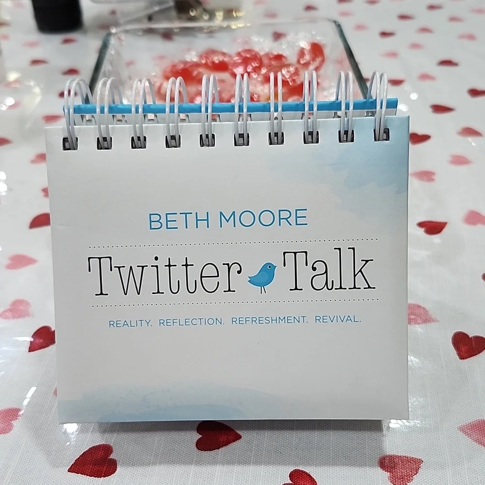 BETH MOORE 